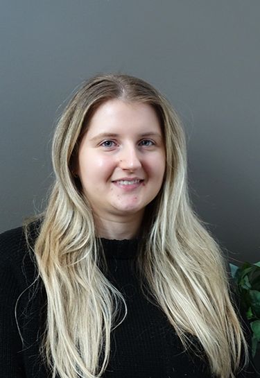 Holly Ballard